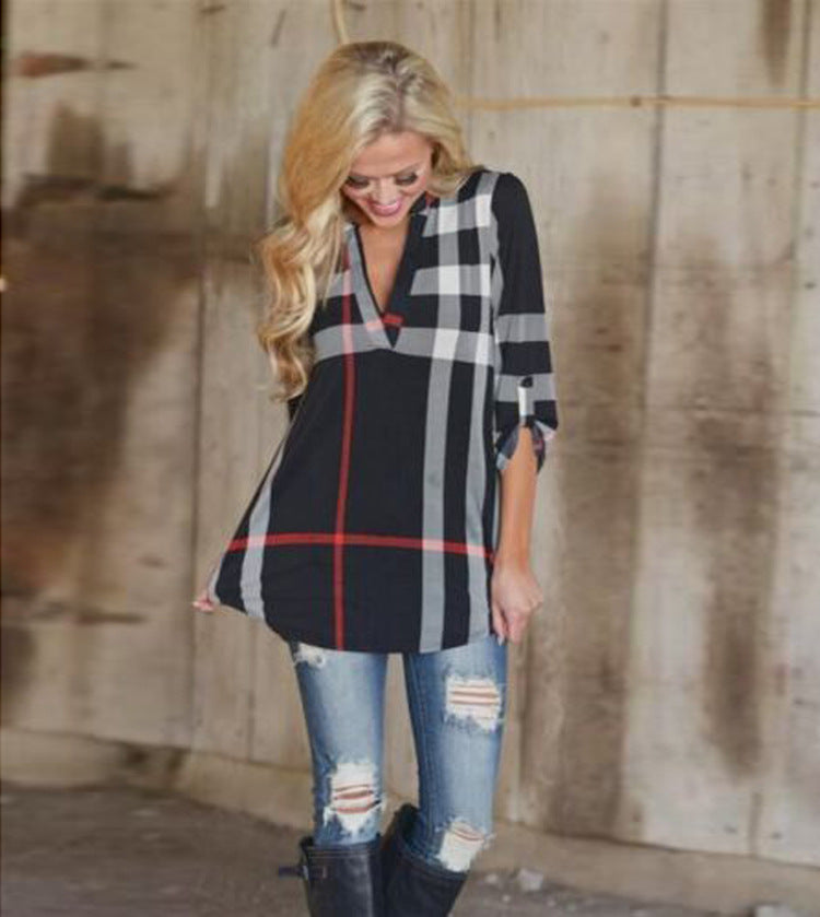 Plaid printed V-neck