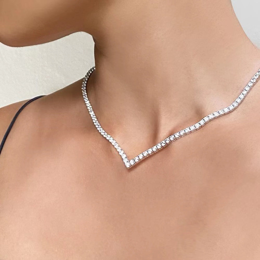 Personalized V-shaped Full Diamond European And American Party Sexy Necklace