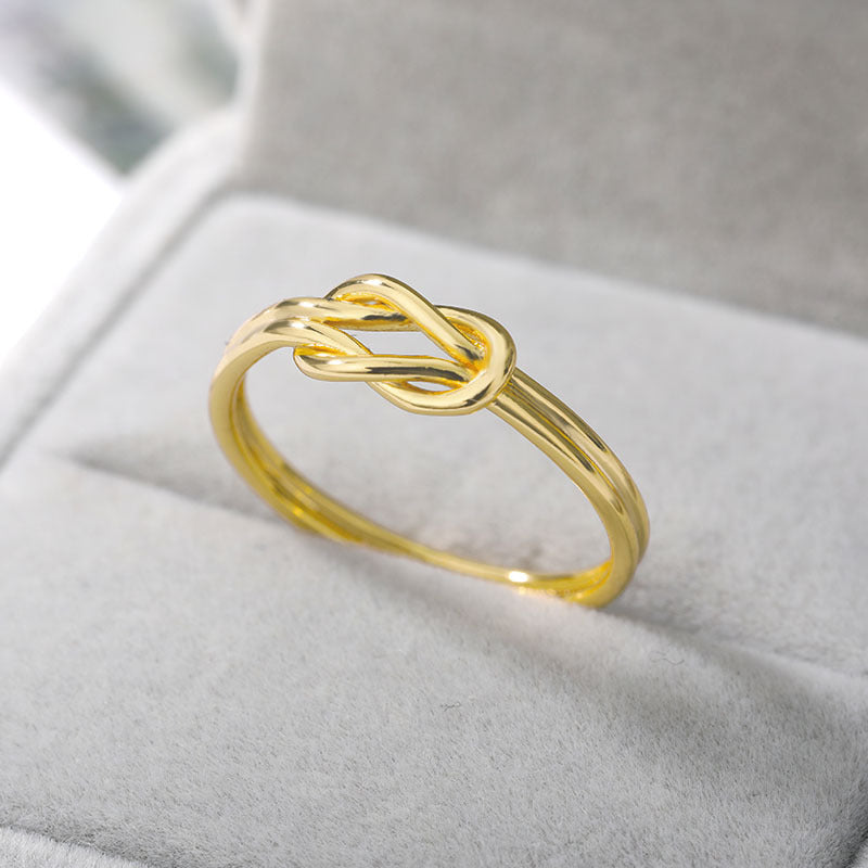 Simple New Knotted Line 18k Gold Zircon Ring Women Infinity Ring Couple Gift Jewelry